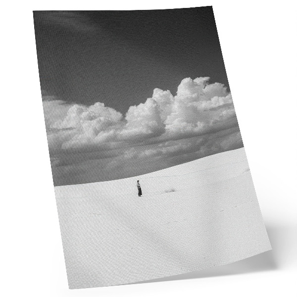 Arte de parede Composição em preto e branco com nuvens e deserto.