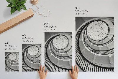 Impressão em tela Escada em espiral preta e branca, moderna e elegante.