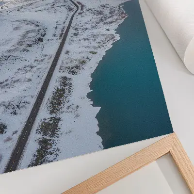 Arte de parede paisagem nevada minimalista com tons de água azul