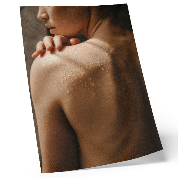 Poster para cozinha Gotas de água na pele, elegância natural