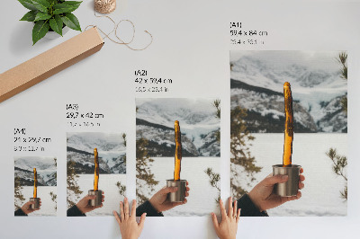 Arte de parede Caneca mão âmbar substância montanhas neve