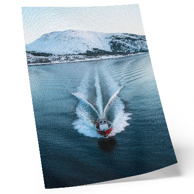 Impressão em tela Dinâmica de barcos a motor em lagos com montanhas nevadas