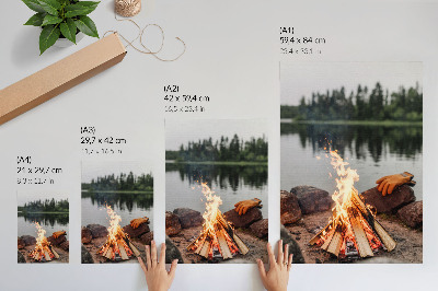 Poster decorativo Fogueira, lago, floresta, pedras, recreação, natureza