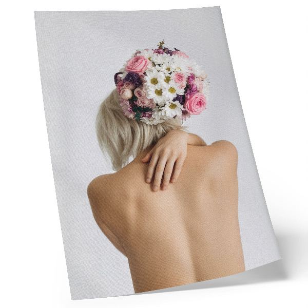 Poster para cozinha Um arranjo floral no cabelo de uma mulher.