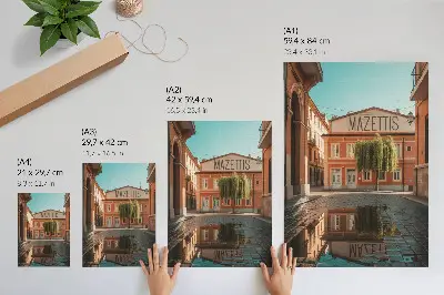 Arte de parede com cores quentes, arquitetura urbana e reflexos