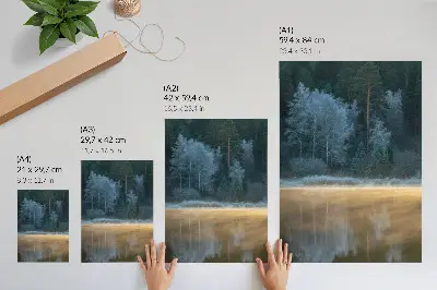 Impressão em tela uma floresta tranquila sobre a superfície da água com uma aura mística