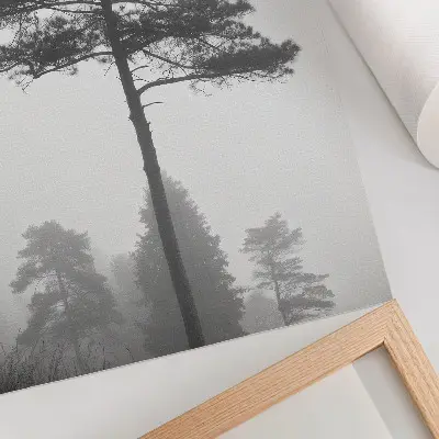 Impressão em tela árvore preta e branca na neblina com silêncio único