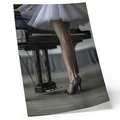 Poster decorativo Bailarina ao piano, elegância e delicadeza.