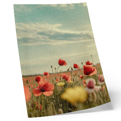 Poster para cozinha Um campo de papoulas sob um céu azul, elegância em tons pastel.