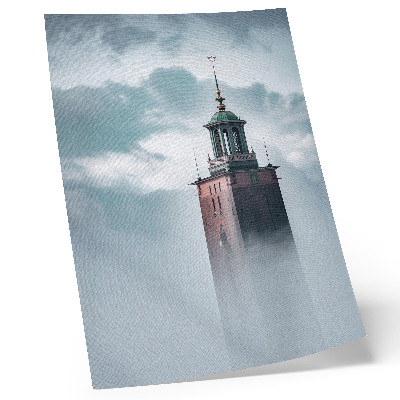 Poster decorativo Uma torre histórica envolta em uma névoa delicada.