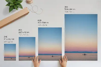 Arte de parede passeio de caiaque em mar calmo com tons pastel