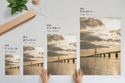 Impressão em tela pintura de uma ponte sobre a água à luz do pôr do sol