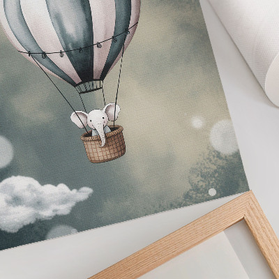 Poster decorativo Balão com nuvens em delicados tons de cinza.