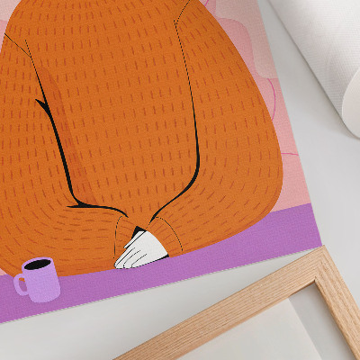 Arte de parede Ilustração de um personagem com um suéter laranja sobre um fundo rosa.