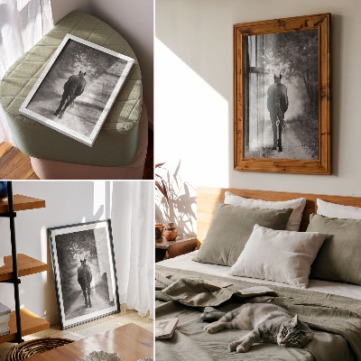 Poster decorativo Fotografia de um cavalo preto e branco na floresta
