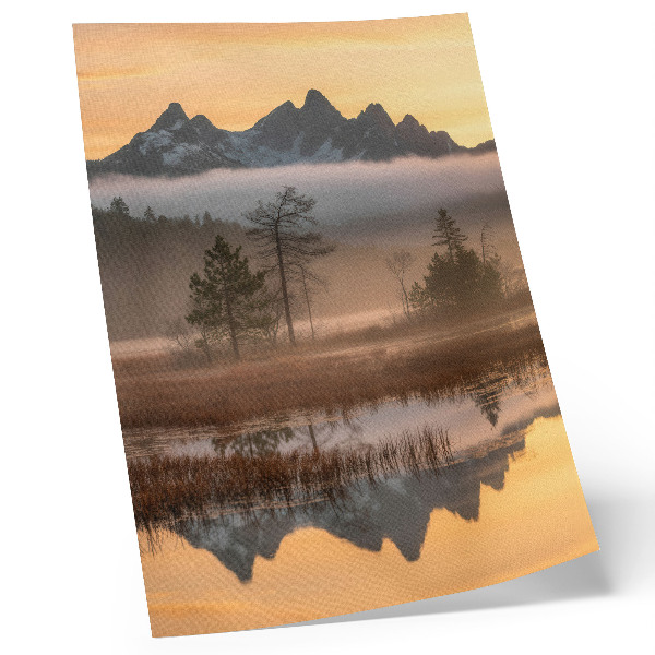 Arte de parede Montanhas, árvores, neblina, água calma, reflexo