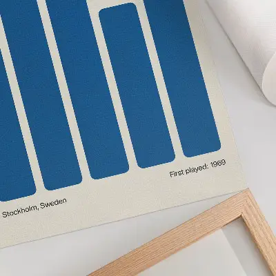 Poster decorativo com gráficos minimalistas e retângulos azuis
