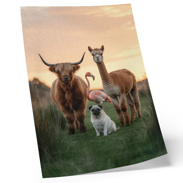 Impressão em tela Animais contra o pano de fundo do pôr do sol, a harmonia da natureza.