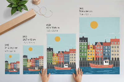 Poster para cozinha Casas coloridas em prédios residenciais, barco na água em um dia ensolarado.
