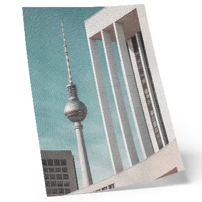 Poster decorativo Torre minimalista com edifícios modernos sob céu azul