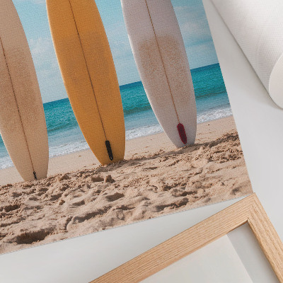 Arte de parede Pranchas de surf na praia sob um céu azul.