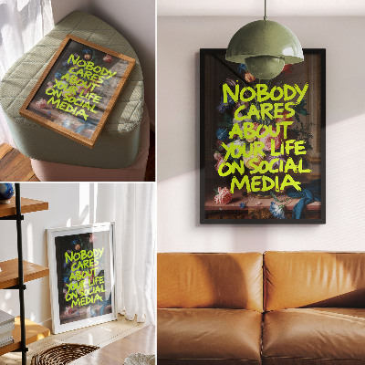 Poster decorativo Inscrição brilhante sobre um fundo de flores coloridas.