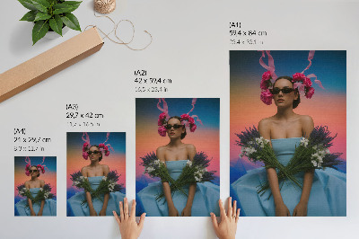 Poster decorativo Mulher com flores tendo como pano de fundo o pôr do sol.
