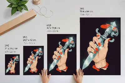 Arte de parede mão com adaga e detalhes reluzentes