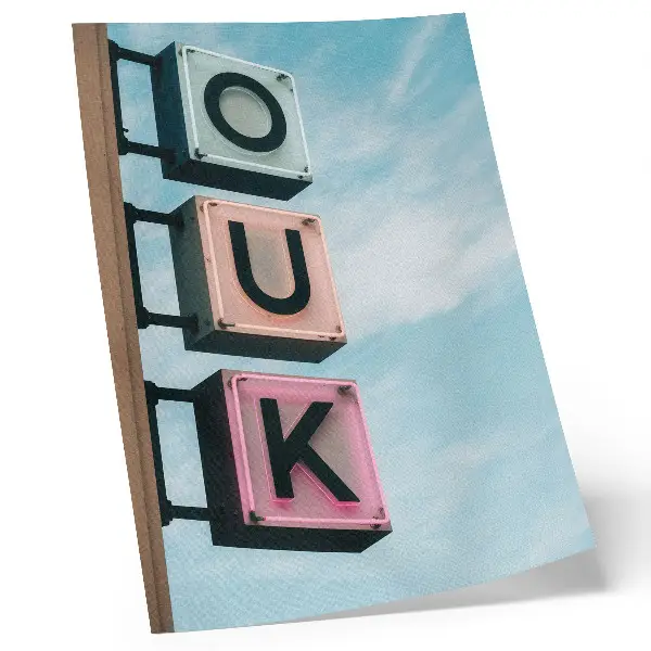 Poster para cozinha letras de néon em tons pastel com design moderno