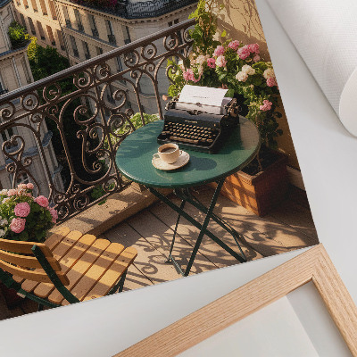 Poster decorativo Café na varanda com vista para os prédios residenciais.
