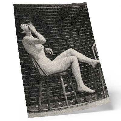 Arte de parede Mulher nua sentada em uma cadeira fumando um cigarro, Eadweard Muybridge