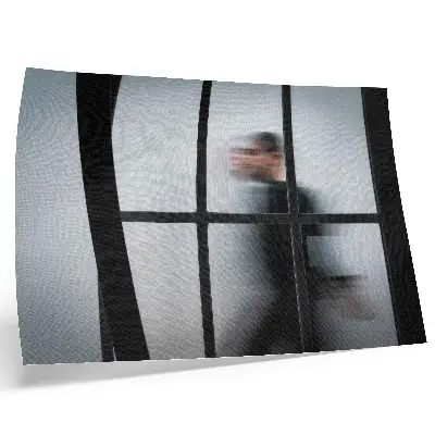 Poster para sala silhueta preta com moldura de vidro e design minimalista cinza