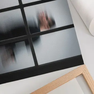 Poster para sala silhueta preta com moldura de vidro e design minimalista cinza