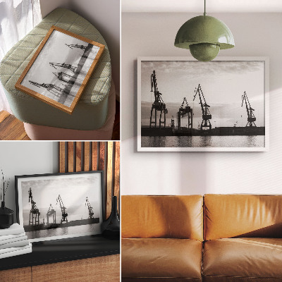 Poster mural Guindastes portuários com design minimalista em preto e branco.