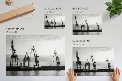 Poster mural Guindastes portuários com design minimalista em preto e branco.