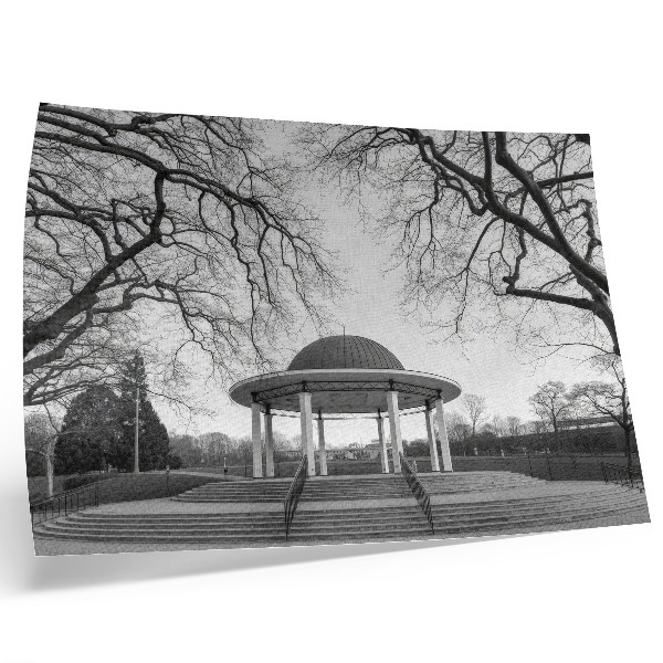 Poster mural Gazebo elegante com simetria em tons de preto e branco.