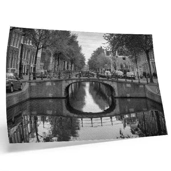 Poster mural Pontes em preto e branco e espaço urbano com canais