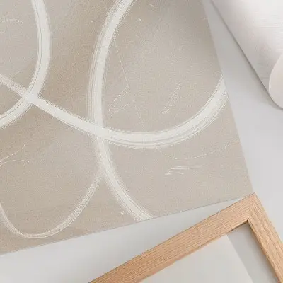 Poster para sala ondas sutis em tons de bege com linhas delicadas