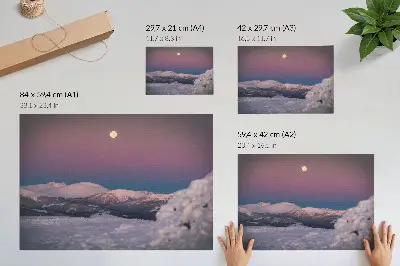 Poster para sala montanhas nevadas com lua rosa pastel