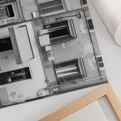 Poster para sala fachada de prédio com minimalismo em preto e branco