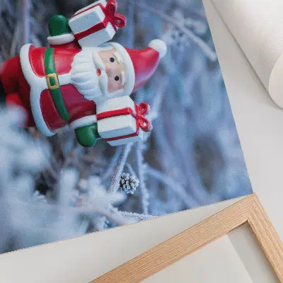Poster mural de Papai Noel com presentes em um cenário de inverno