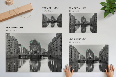 Poster para a sala Canal com edifícios industriais, reflexos na água.