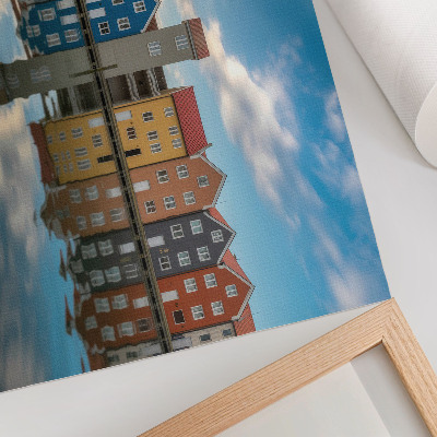 Poster em tela Casas coloridas à beira da água, reflexos na arquitetura