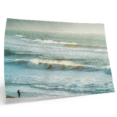 Poster em tela com temática de mar, ondas, homem e natureza na costa