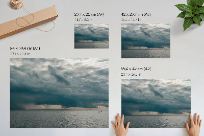 Poster para a sala Céu tempestuoso sobre um oceano cheio de espaço