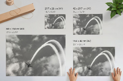Poster para a sala Avião no céu com rastros de nuvens dinâmicos.