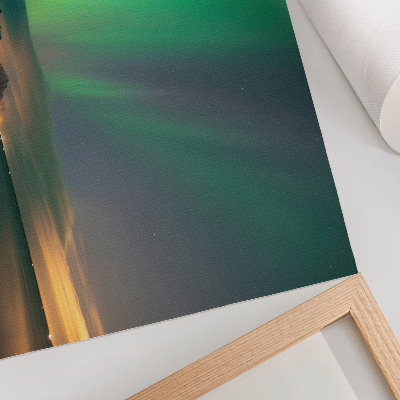 Poster para a sala Aurora boreal sobre uma paisagem montanhosa fria