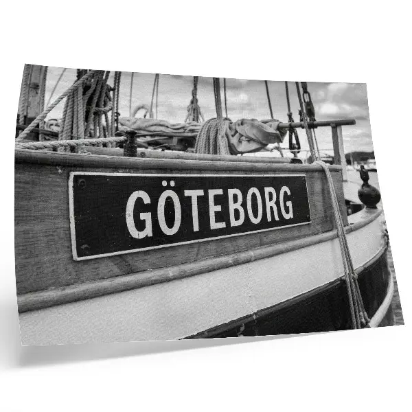 Poster para sala detalhe de barco retrô em preto e branco