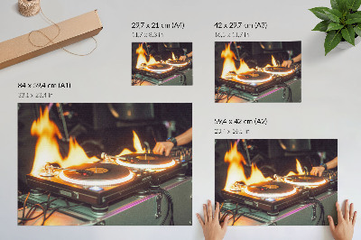 Poster Uma mistura energética de chamas e eletrônica.