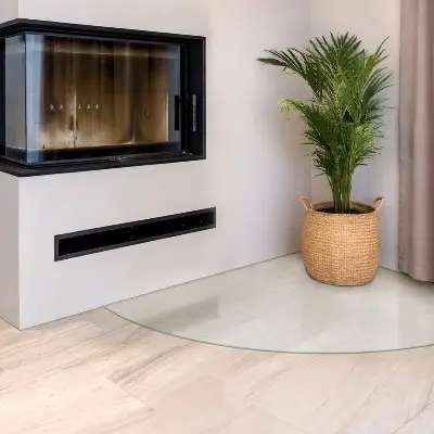 Base de vidro temperado para lareira e fogão em formato de quarto de círculo semitransparente